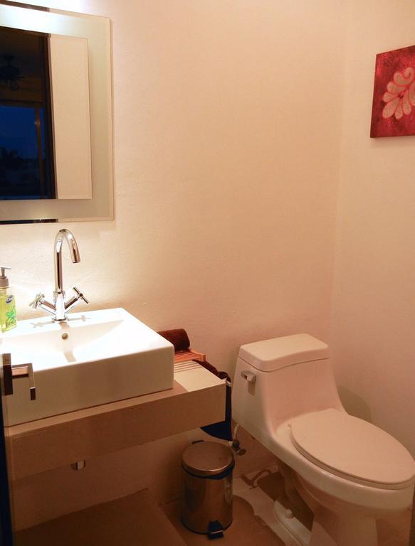 Hostal Urbano - Aeropuerto Alfredo V. Bonfil Екстер'єр фото