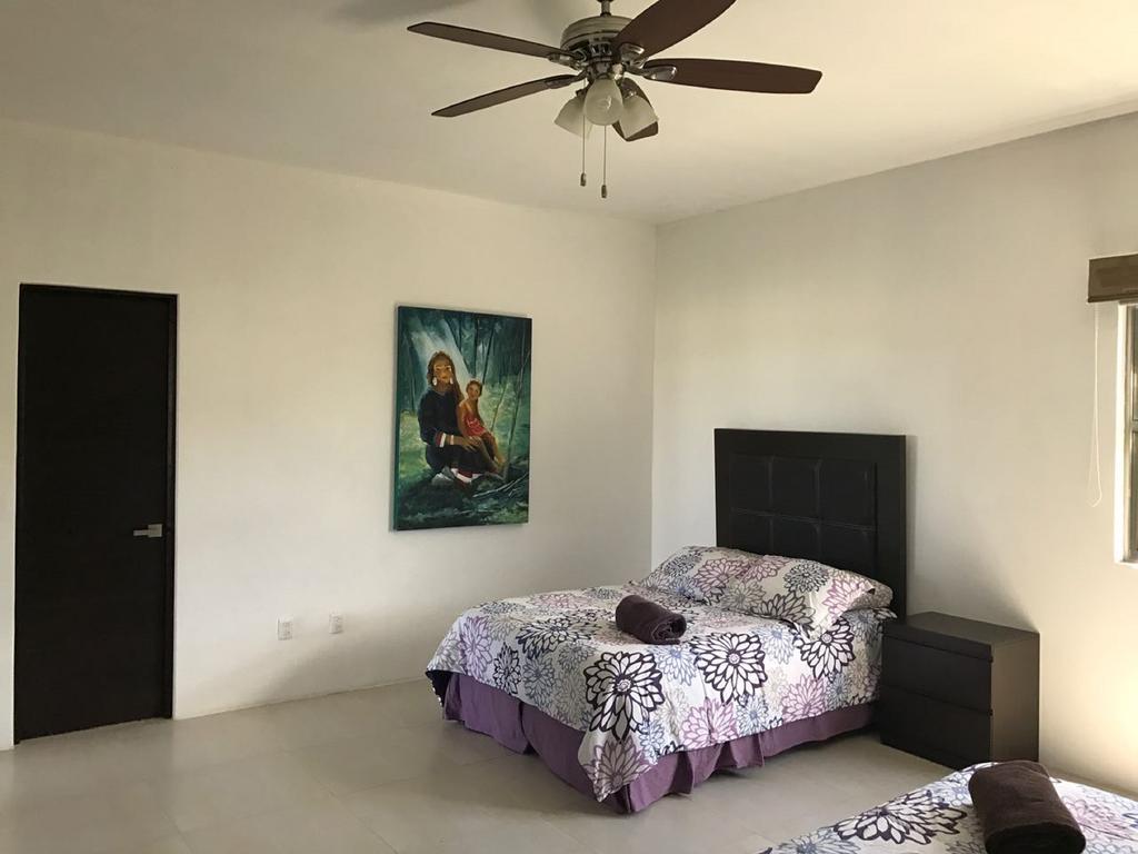 Hostal Urbano - Aeropuerto Alfredo V. Bonfil Екстер'єр фото