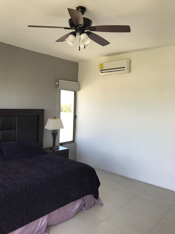 Hostal Urbano - Aeropuerto Alfredo V. Bonfil Екстер'єр фото